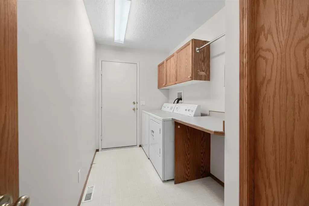 634 Sheep River Mews