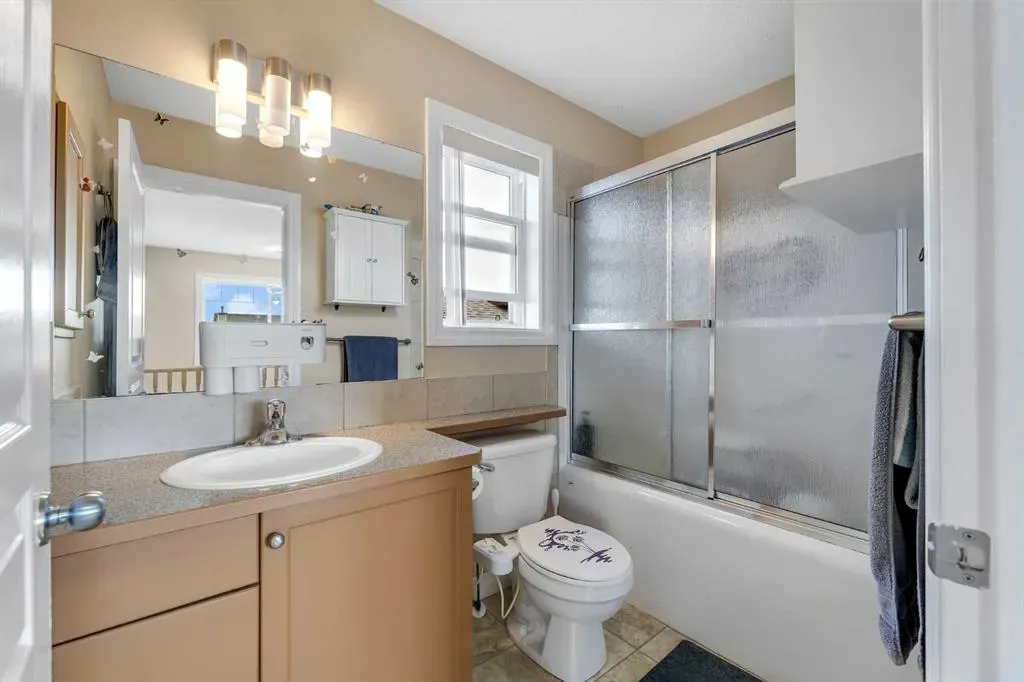 197 Tarawood Place NE