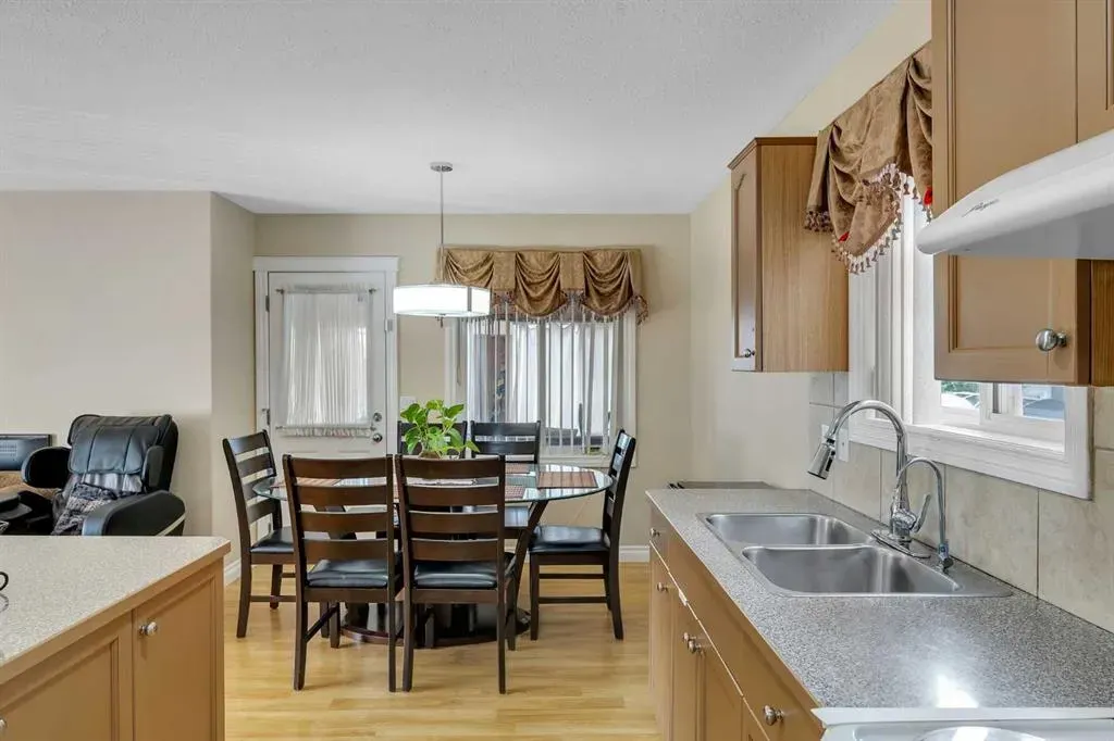 197 Tarawood Place NE