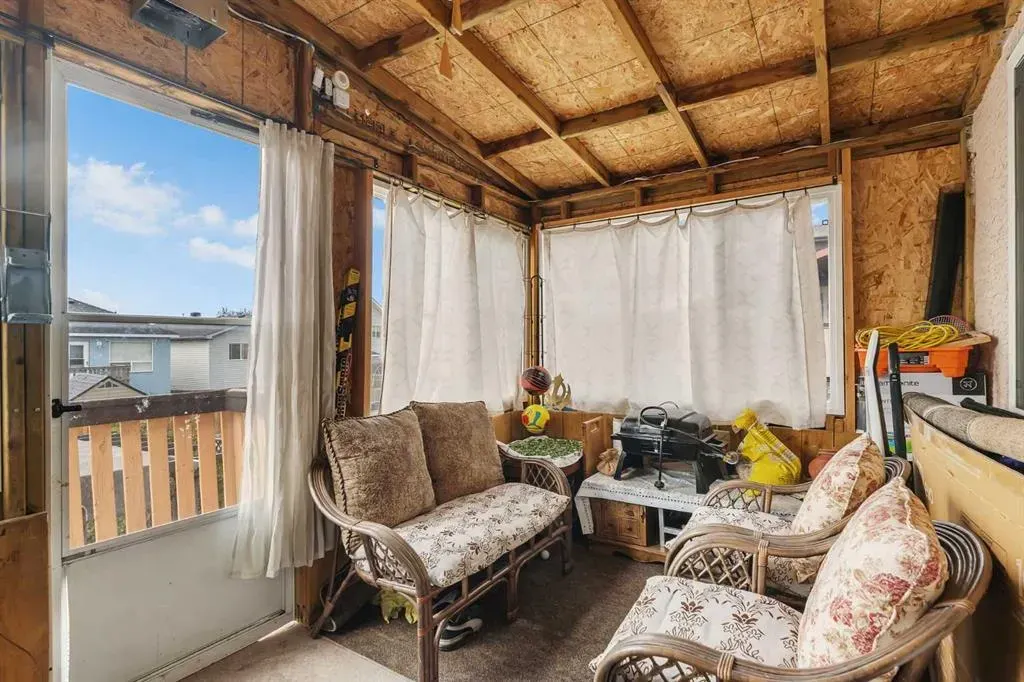 197 Tarawood Place NE