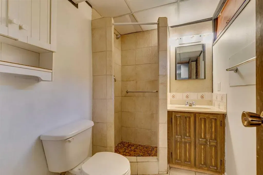 2823 Dover Ridge Drive SE