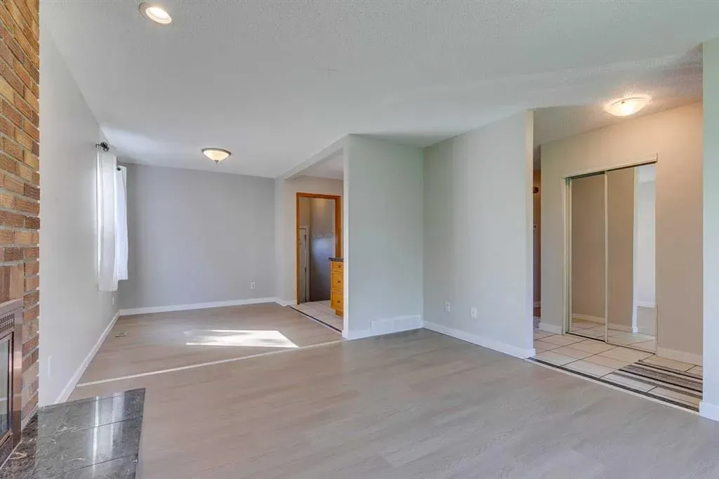 2823 Dover Ridge Drive SE