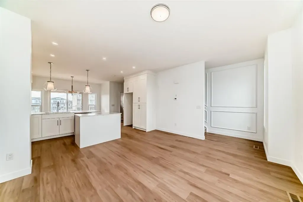 145 Chelsea Mews, #52