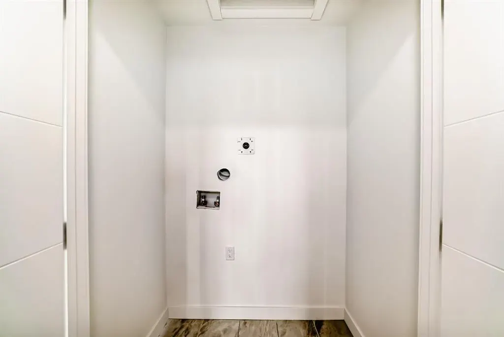 145 Chelsea Mews, #52