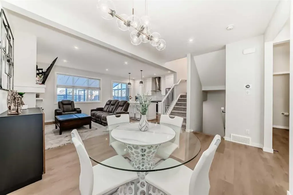 26 Lavender Drive SE