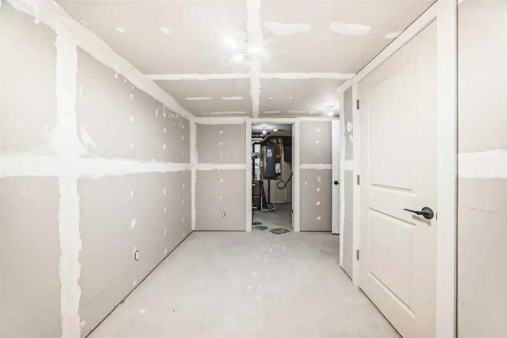 26 Lavender Drive SE