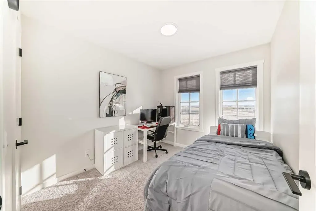 26 Lavender Drive SE