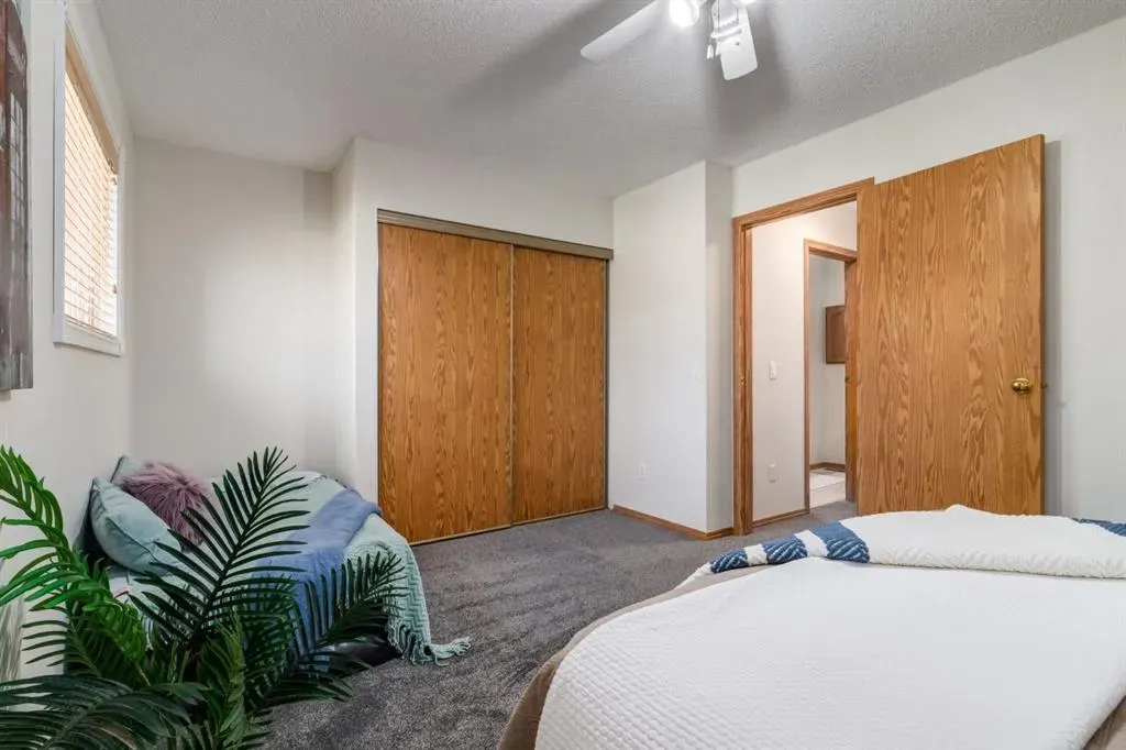 12 Millrise Green SW