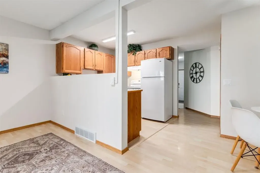 12 Millrise Green SW