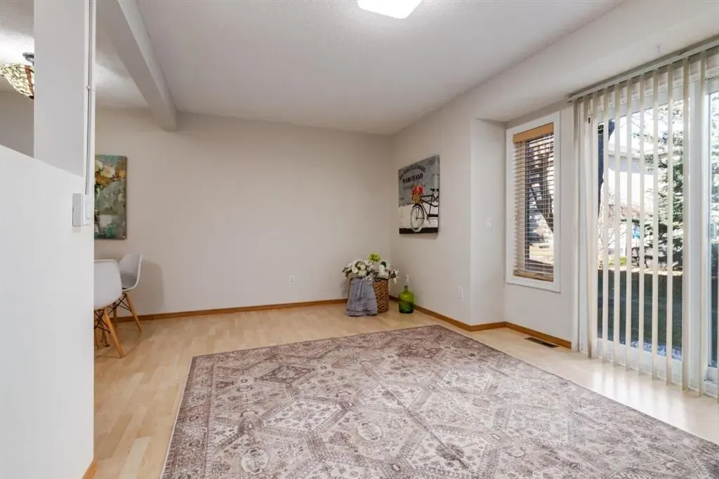 12 Millrise Green SW