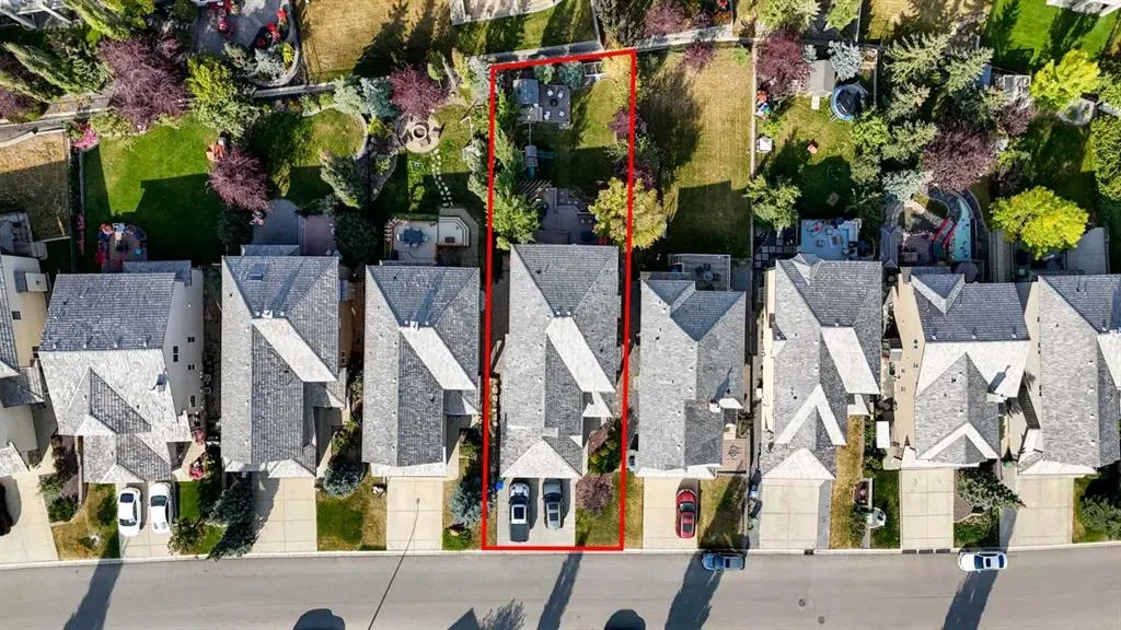 70 Royal Ridge Manor NW