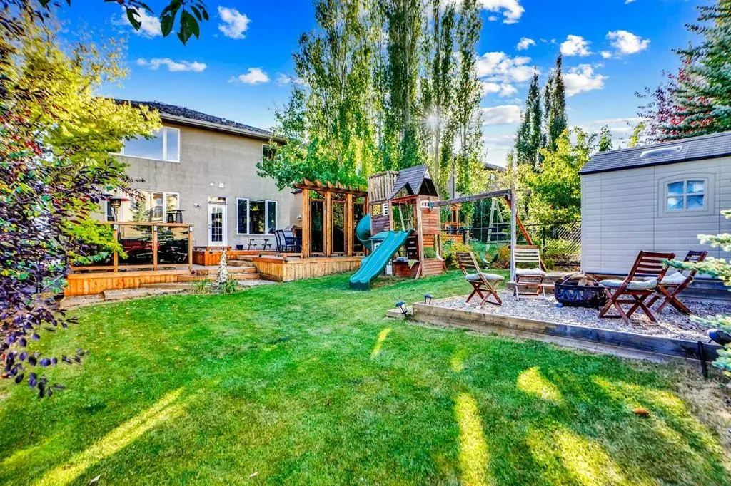 70 Royal Ridge Manor NW