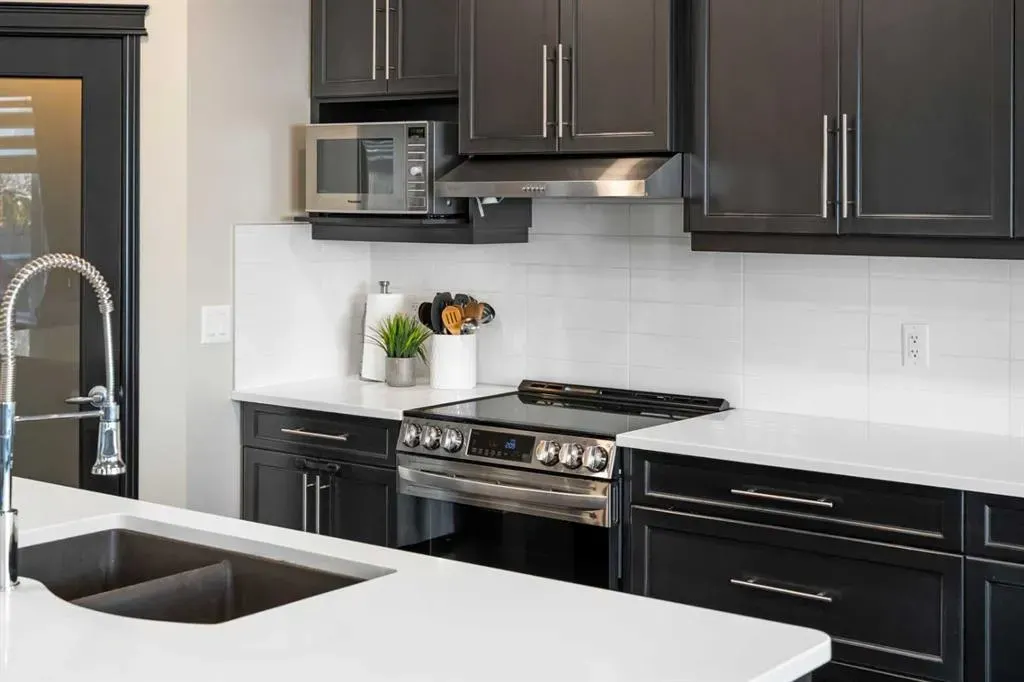 159 Panatella View NW