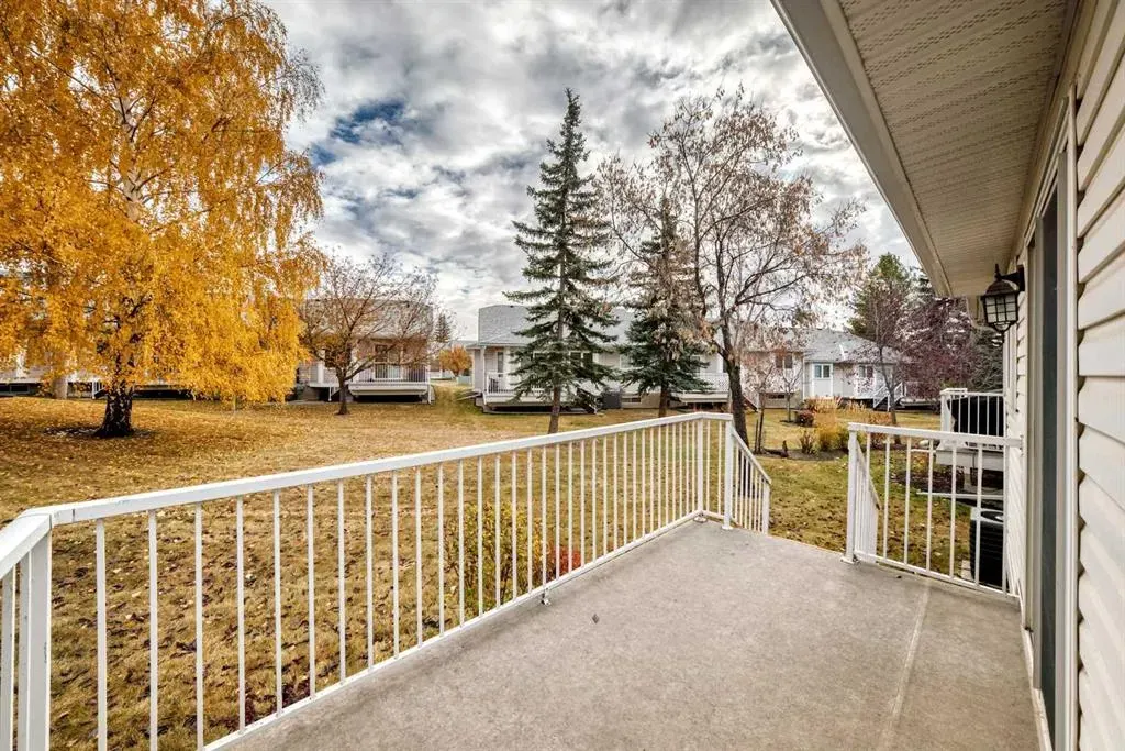 52 Riverview Drive SE