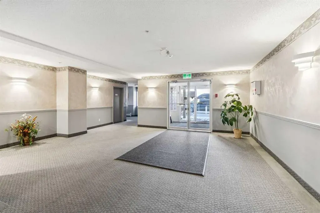 20 Harvest Rose Park NE, #3311