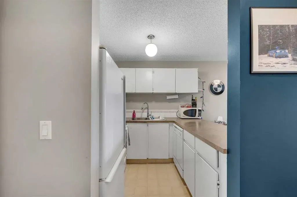 110 20 Avenue NE, #307