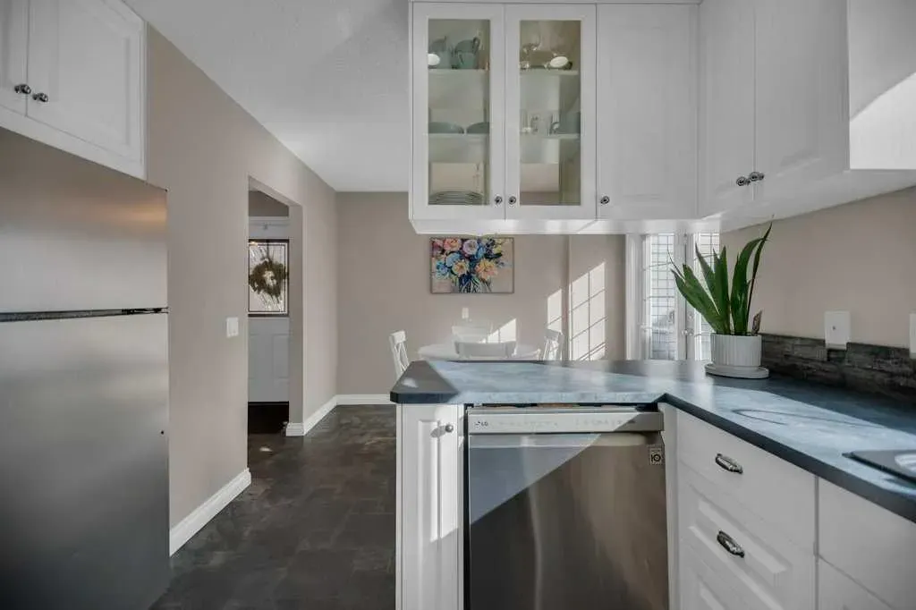 164 Mckerrell Crescent SE