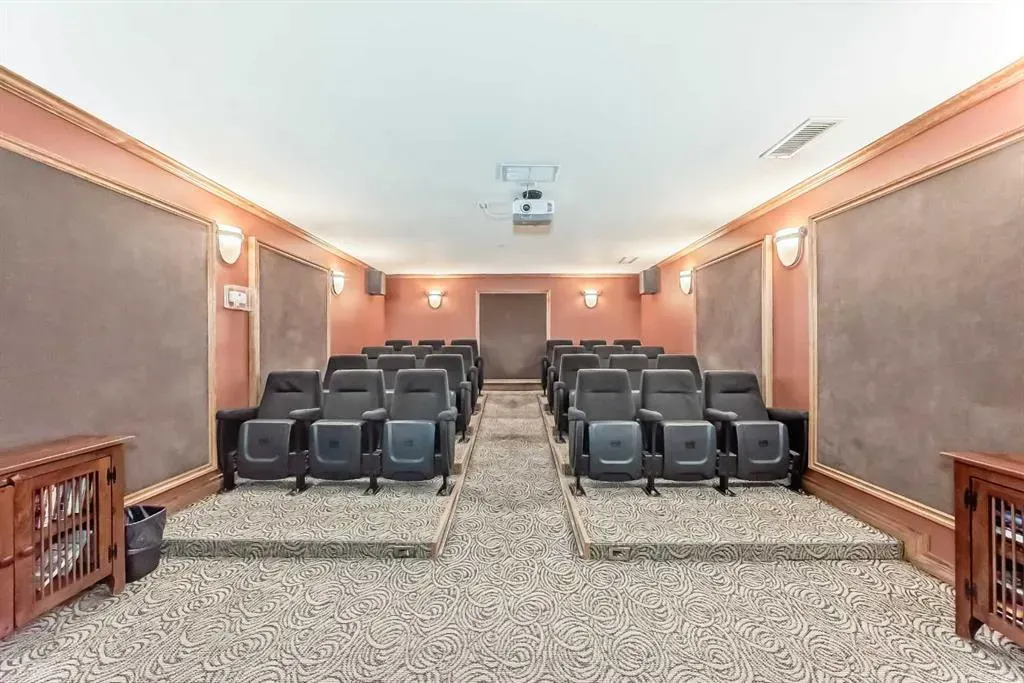 1113 Lake Fraser Court SE, #1113