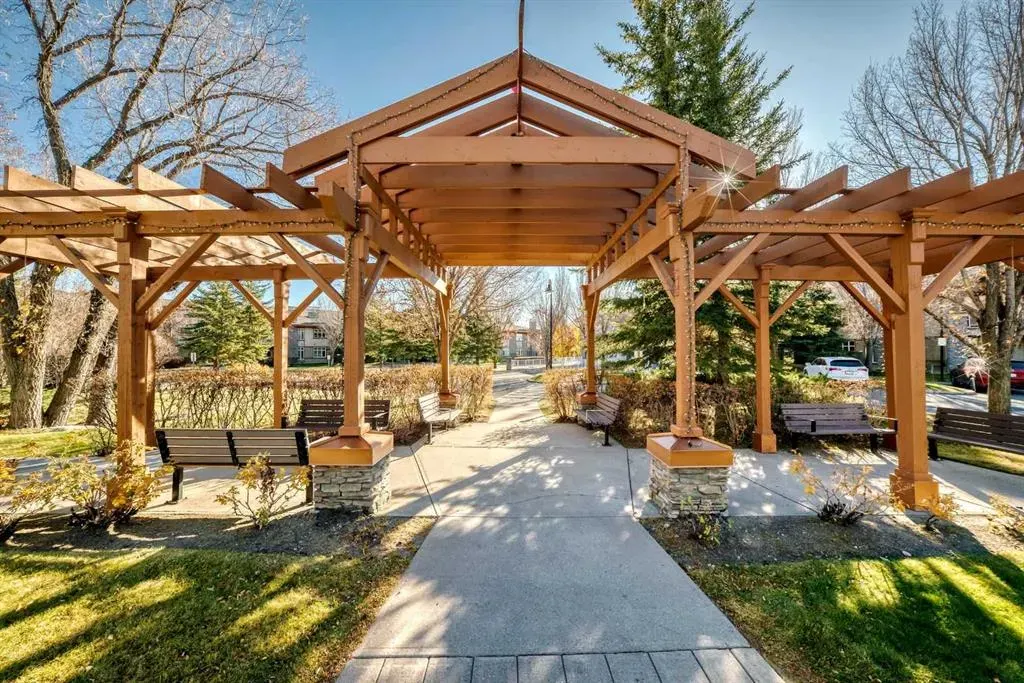 1113 Lake Fraser Court SE, #1113