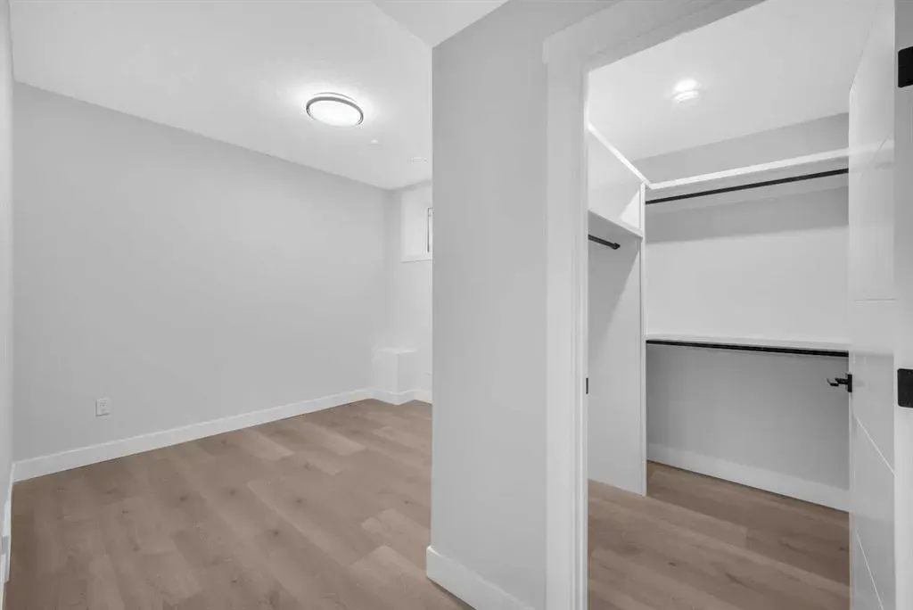 203 KINNIBURGH Place