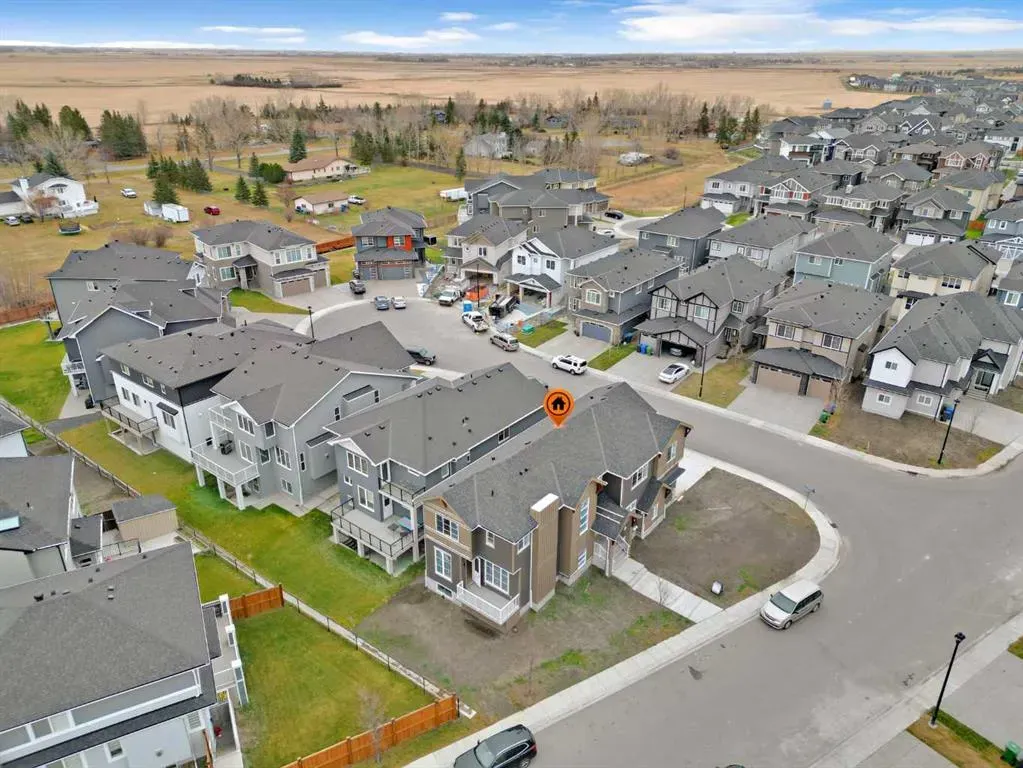 203 KINNIBURGH Place