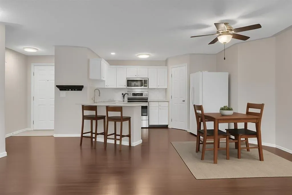 7451 Springbank Boulevard SW, #2107