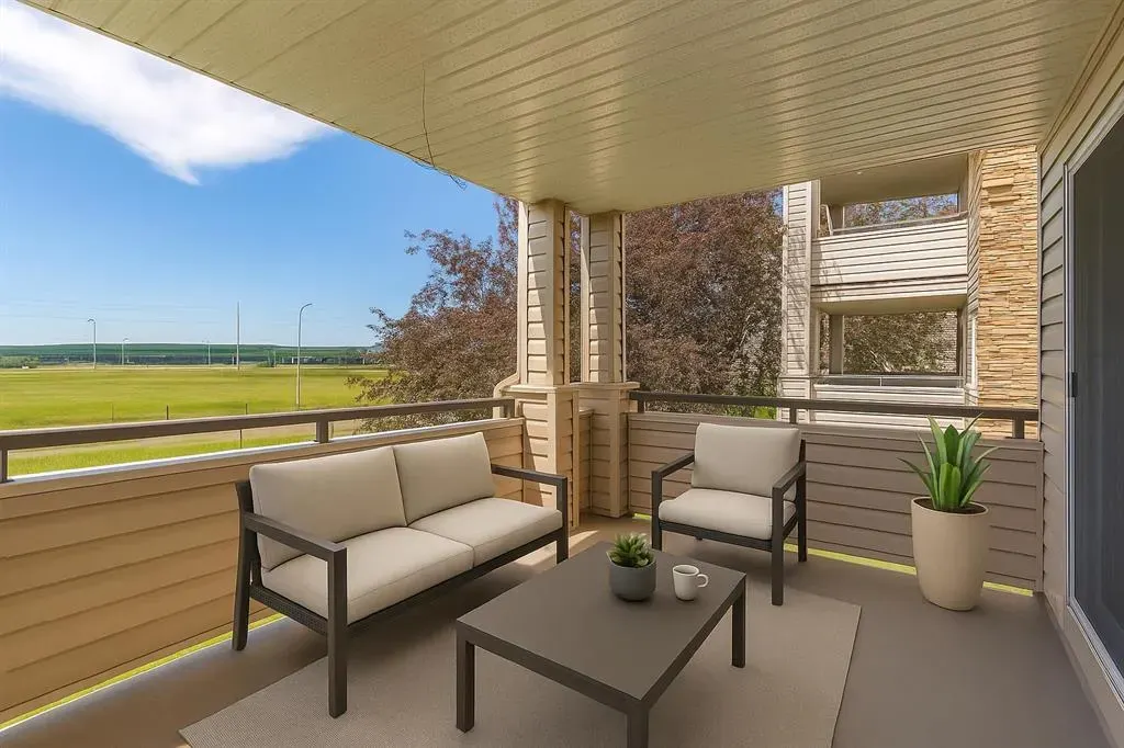 7451 Springbank Boulevard SW, #2107