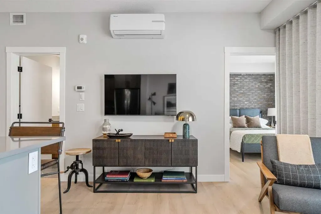 100 Banister Drive, #4102