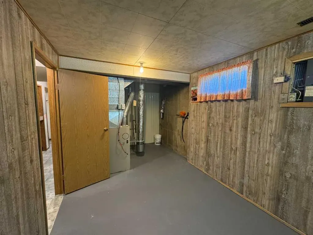 #2 715010 Range Road 84