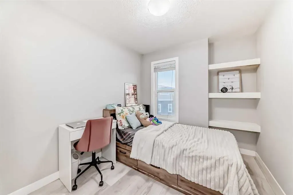 1240 Cornerstone Street NE