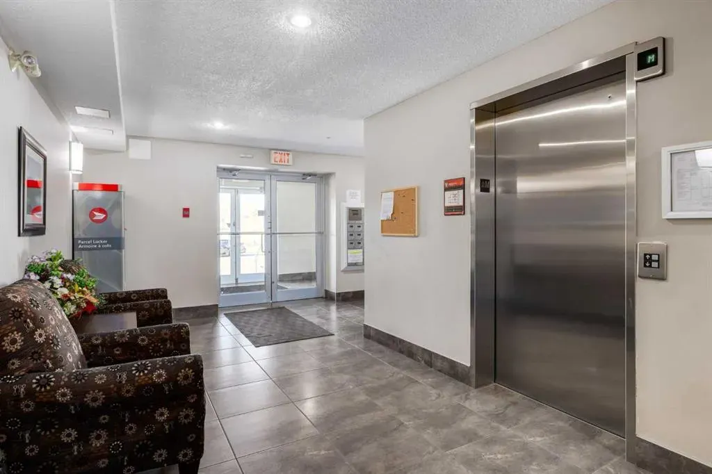 270 Shawville Way SE, #110