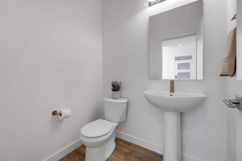 179 Legacy Glen Parade SE