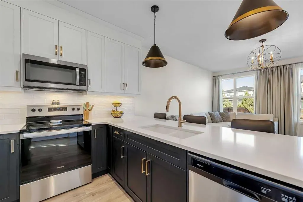 179 Legacy Glen Parade SE