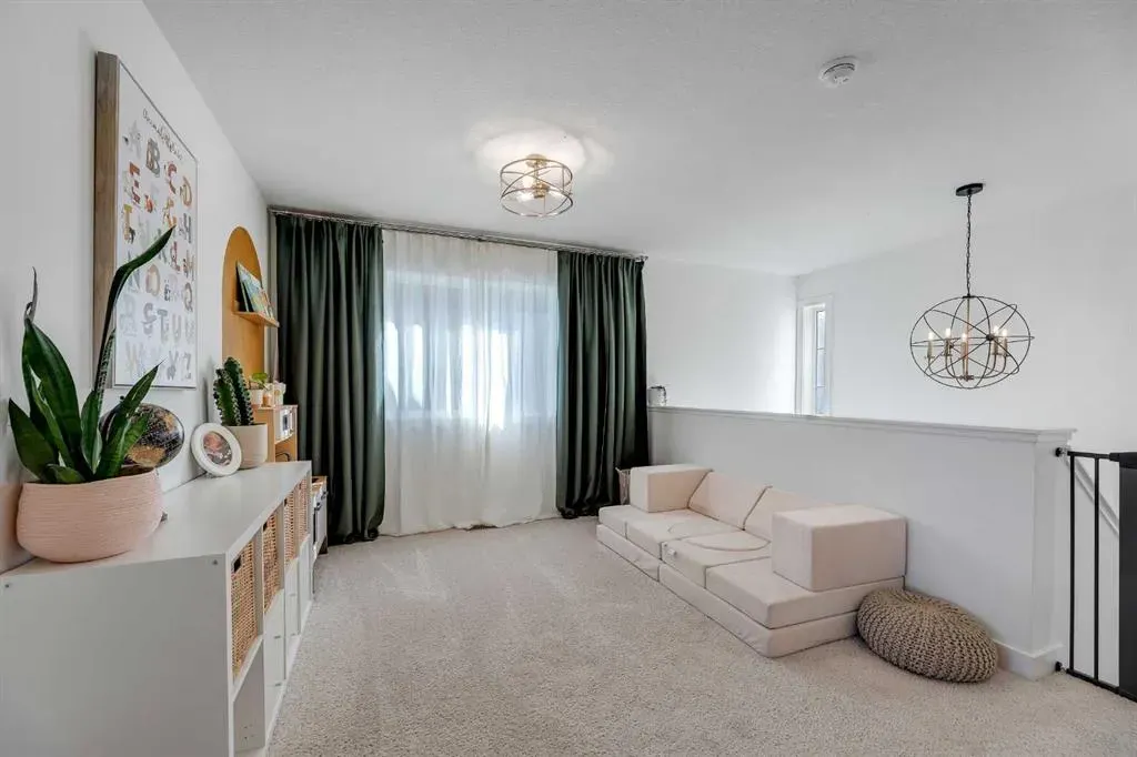 179 Legacy Glen Parade SE