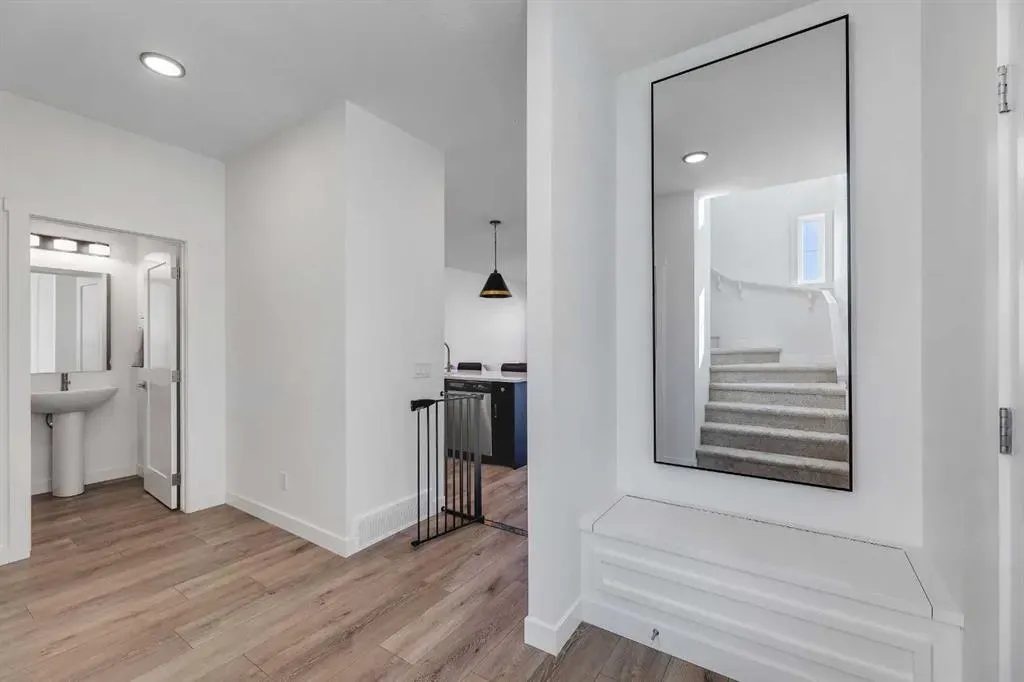 179 Legacy Glen Parade SE