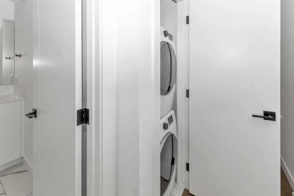 110 18A Street NW, #305