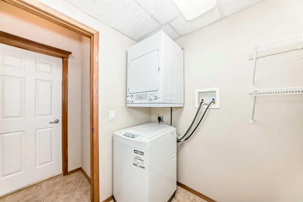 15 Everstone Drive SW, #237