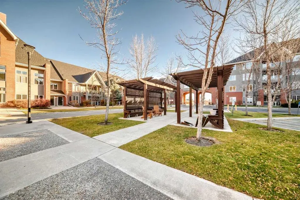 15 Everstone Drive SW, #237