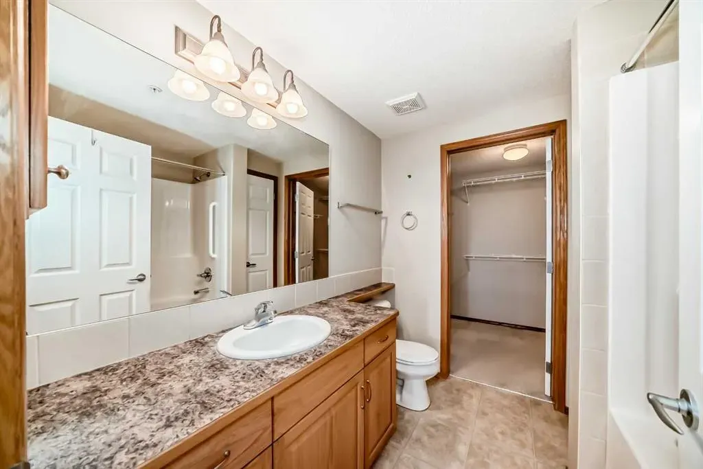 15 Everstone Drive SW, #237