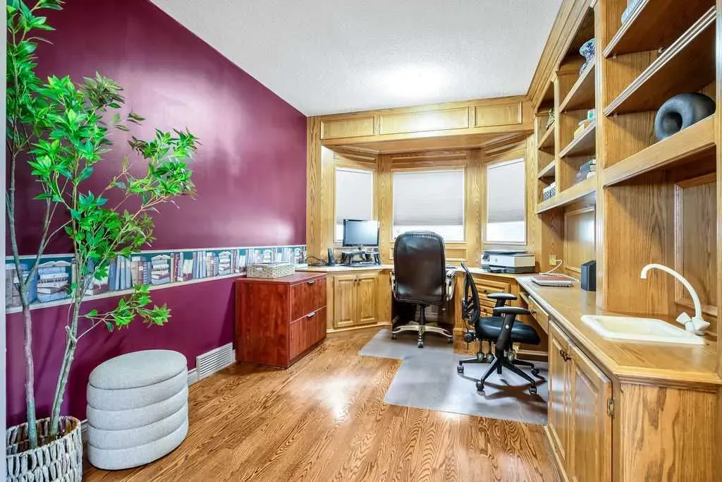 152 Douglas Woods Grove SE