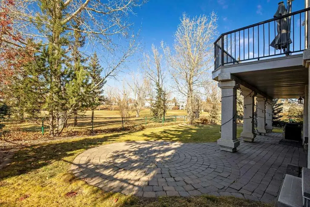 152 Douglas Woods Grove SE