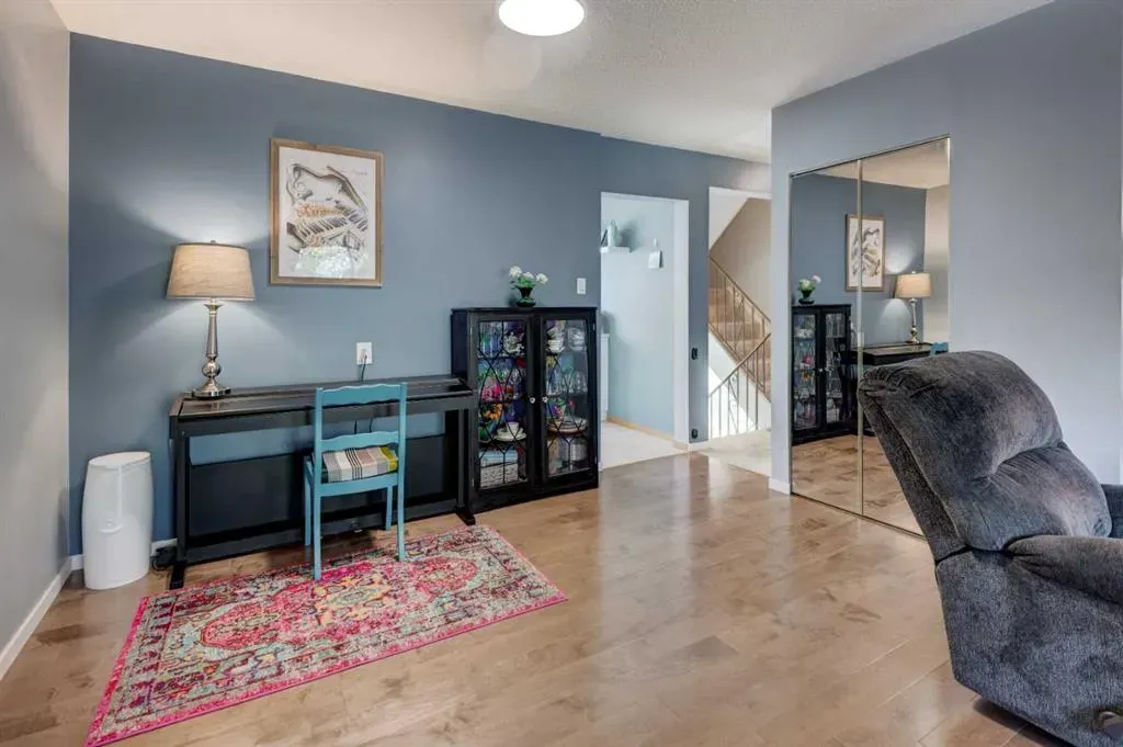 210 86 Avenue SE, #17