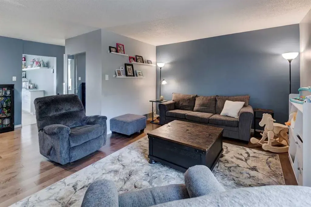 210 86 Avenue SE, #17