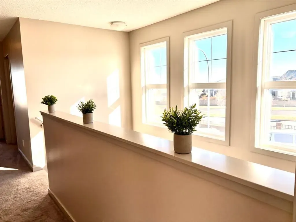 66 Evanscrest Terrace NW