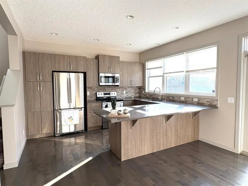 66 Evanscrest Terrace NW