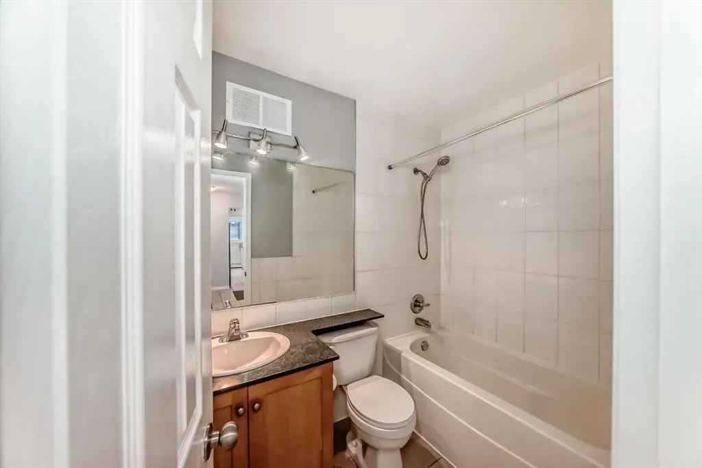 823 19 Avenue SW, #401