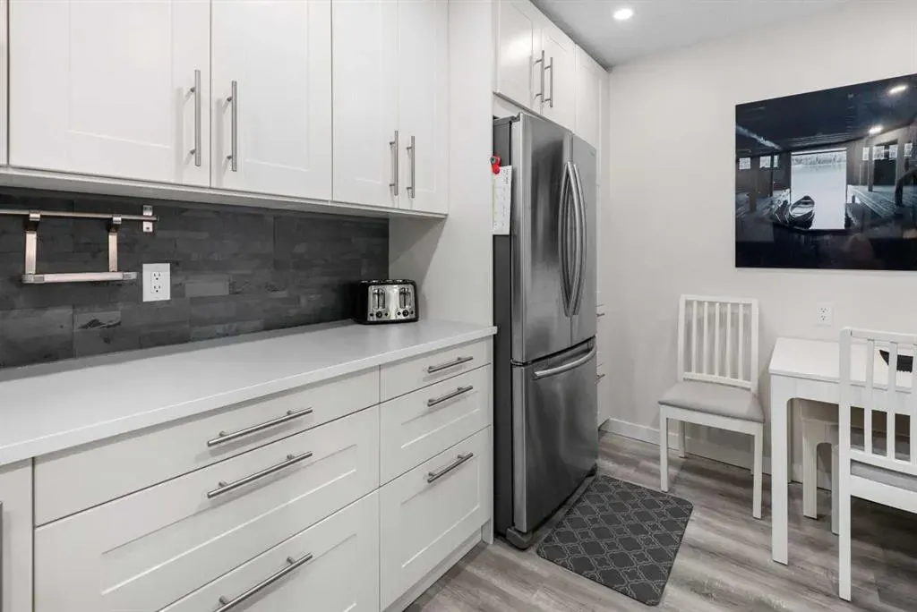 4001C 49 Street NW, #3201