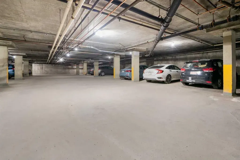 4001C 49 Street NW, #3201