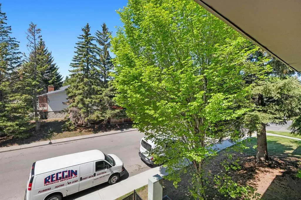 4001C 49 Street NW, #3201