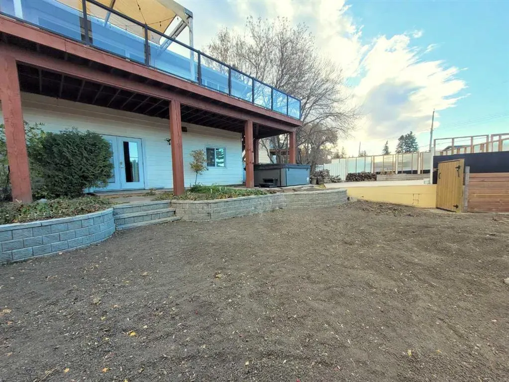 73 Cumberland Drive NW